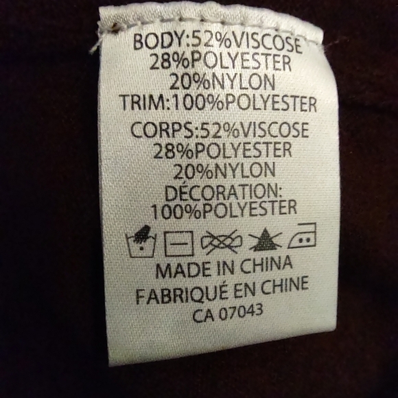 Halston Sweater| XL - Picture 6 of 7